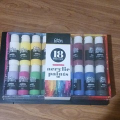 Creative Expert 18 Piece Acrylic Paint Set Multicolor