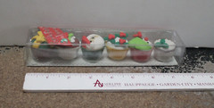 Cupcake PUZZLE ERASERS Christmas, 6-pack, collectible NEW