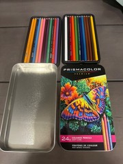 NEW 2018 Prismacolor Premier 24 Colored Pencils Soft Core in Tin