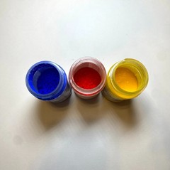 Set of three Gamblin Artist Pigments Ultramarine Blue, Cadmium Red and Yellow
