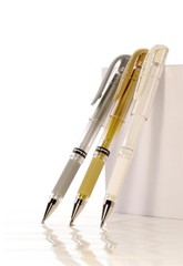Uni-ball Signo Metallic Gel Pens Pack of 3, Gold, Silver & White