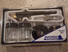 Master Airbrush Model E91 Airbrush Set, Single-Action External Mix .8mm tip