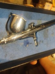 Iwata HP-C Air Brush – Made in Japan- Used Excellent Condition – Air Brush Only