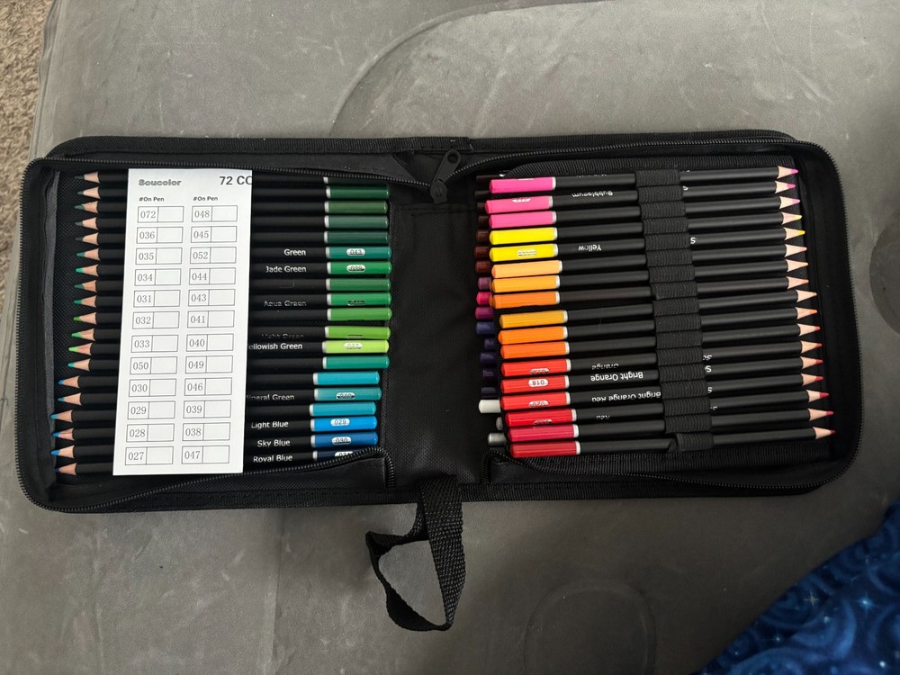 Soucolor 72ct Colored Pencils, Carrying Case, and Swatch Card