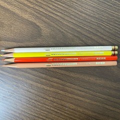 Lot of 4 used EAGLE Prismacolor Verithin Colored Pencils