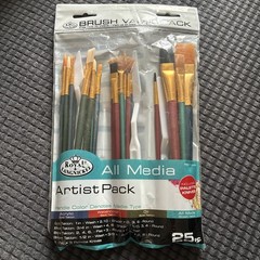 Royal & Langnickel Acrylic Watercolor Oil Paint Taklon Brush Artist Pack 25 Pc