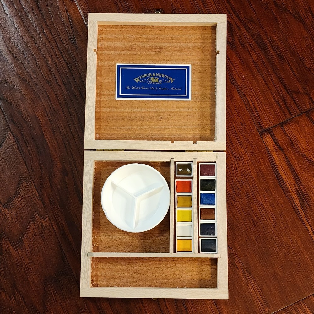 Winsor Newton Artists Watercolour 6″x6″ Wood Dovetail Box Case w/ 12 Half Pans