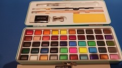 Watercolor Paint Set with Metallic & Fluorescent Colors for Travel Artists
