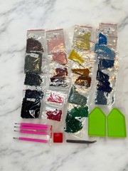 Diamond Art Rhinestones and Accessories 25 packs of rhinestones + extra