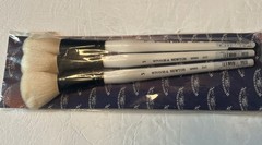 Windsor & Newton Series 240 Size 3 Package Of Three Goat hair Brushes. New