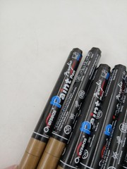 Overseas Acrylic Paint Marker Pens Gold Lot of 7 Art Craft DIY Set Drawing