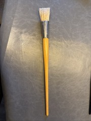 Luco Fitchers 1 1/4” Oil Brush