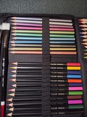 Professional 72-Piece Sketching & Drawing Art Set with Travel Carrying Case