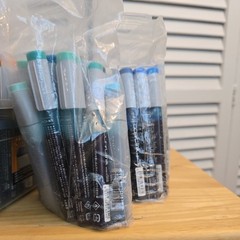 219 COPIC MARKERS included refills New & Lighlry Used Original Owner Retail