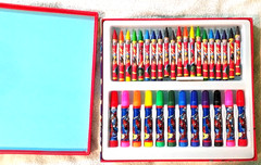LOT of Marvel Super Heros Oversize Art Pad and Crayon Marker Box Set