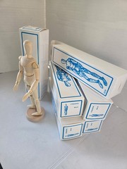 20cm/8in Wooden Male Manikin Posable Figure for Drawing – Articulated Mannequin