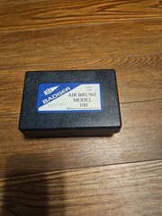 Badger Air-Brush Co. 100-SGF Gravity Feed Airbrush