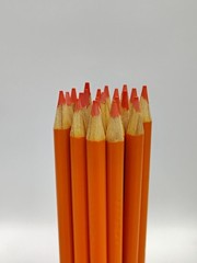 20x YELLOW ORANGE Crayola Colored Pencils Bulk Lot Single Color Art Supplies