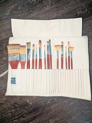 Hand Made Modern Artist’s Paint Brushes Set 14 Brushes Canvas Pouch space For 24