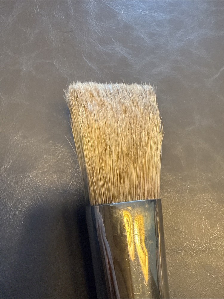 Luco Fitchers 1 1/4” Oil Brush