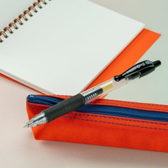 Gel Pen Refillable Retractable Ultra Fine Point 0.38mm Black Ink 12-Pack