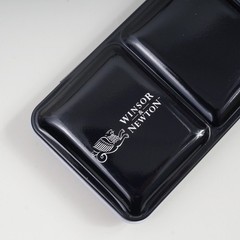 Winsor Newton Professional Watercolour Complete Travel Tin – 24 Half Pans 190553