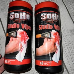 Soho Urban Artist Cleaning Wipes 1 new and 1 opened READ paint brush wipes