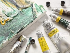 High Quality Green Acrylic Paint 250ml, Excellent Coverage & Pigmentation