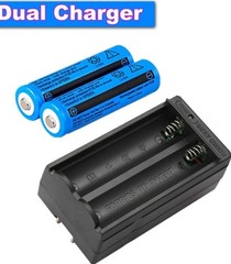 4 PCS3000mAh 18650 Rechargeable Batteries + 1PCS DoubleCharger Set For Flashligh