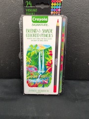 Crayola Signature Blend & Shade Colored Pencils 24 Vibrant colors Decorative Tin