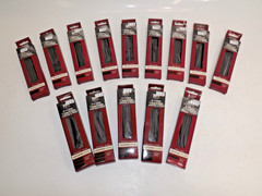 Art Advantage Willow Charcoal – 9ea Thick sticks – 4es Assorted sticks – 1ea Med