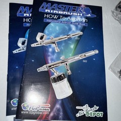 Airbrush Kit w/ Compressor, Air Brush Set, Paints, Cleaners, Hoses, Manuals New