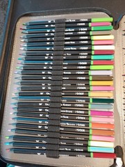 Black Widow Colored Pencils 125 In Zip Case NEW