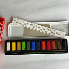 New Rare Vintage Reeves Watercolour Black Box Tin 12 Tablets made in England