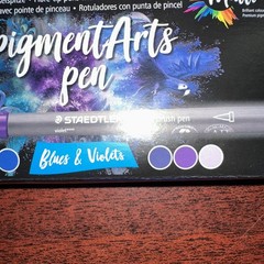 Staedtler 6 Pigment Brush Pen Multi-Ink Pigment Arts Pen Blue & Violets