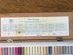 Vintage GUITAR OIL PASTELS Wood Box 57 of 60 Used HALF SIZE SERIES A JAPAN