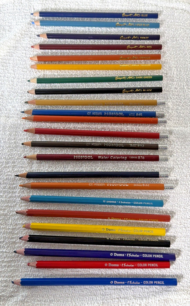 23 Vtg Sargent Art Eberhard Faber Mongol & Dom’s Colored Color Pencils Used USA
