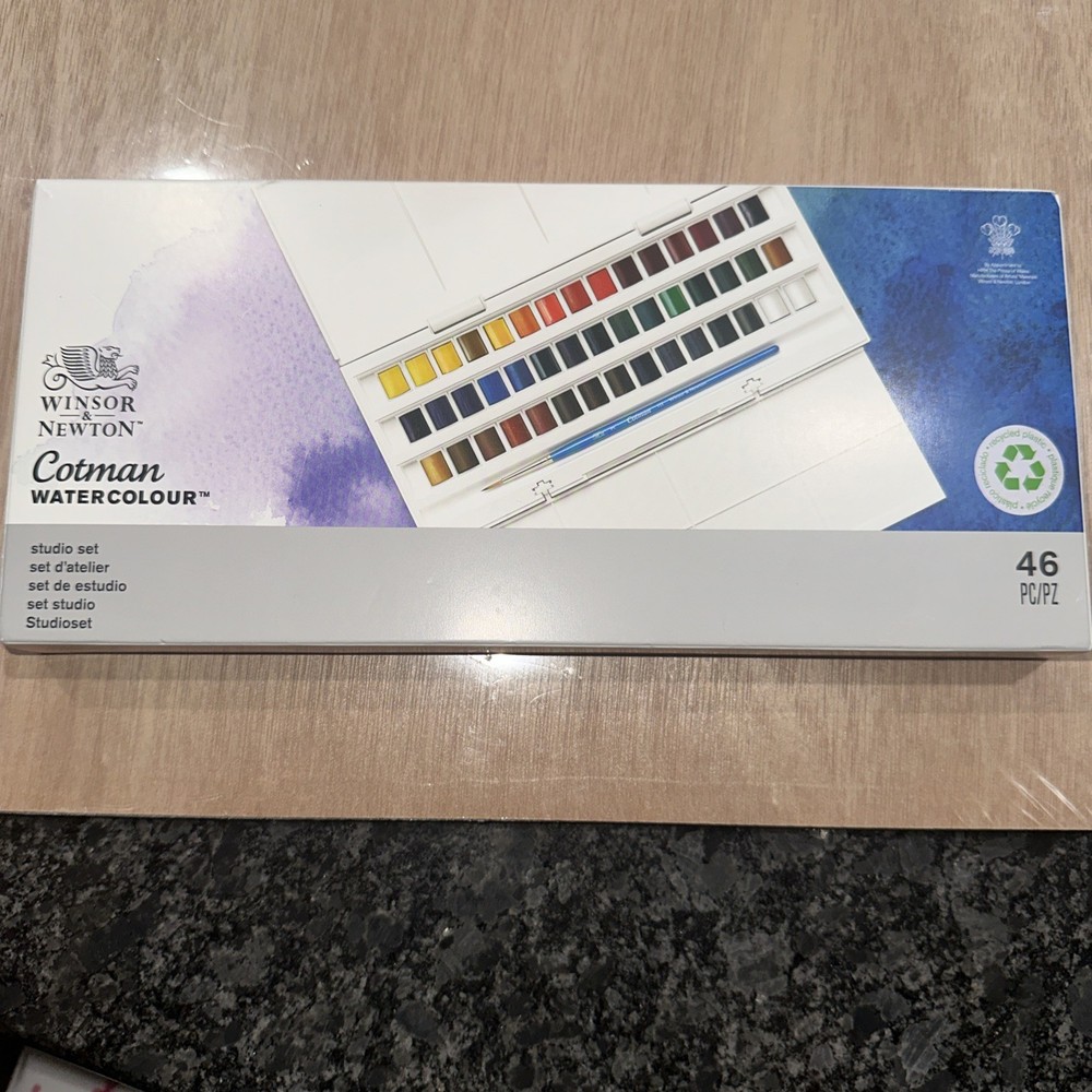 Cotman Watercolor Paint Set, Studio Set, 45 Half Pans w/ Brush “FREESHIP ⭐️