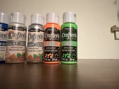 DecoArt Crafter’s Acrylic Craft Paint Lot of 8 2 fl oz Bottles Metallic Neon