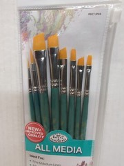 Royal & Langnickel RSET-9186 Royal Gold Taklon Variety 8Pc Brush Set C19