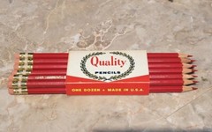 A Dozen Sharpened Scott Colored Pencils 469 Carmine Red (12) Drawing Art USA