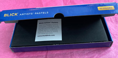 Blick Artists’ Pastels (cadmium red hue 4) Made In England 14 Colors Open Box