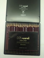 Hi Uni Art Set 22° Mitsubishi Pencils