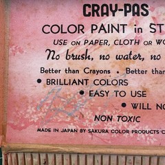 Sakura Cray-Pas Vintage 12 Oil Pastels In Box – Oil Colors In Stick Form – Japan