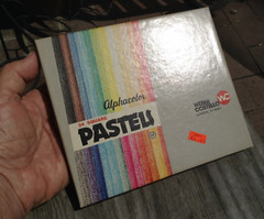 Vintage Weber Costello Alphacolor 102-004 set 24 square art pastels w/ box USA