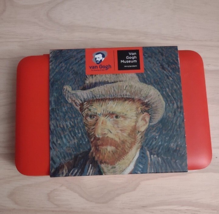 Van Gogh Museum Watercolor Pocket Box Set of 12 Assorted Colors Half Pans