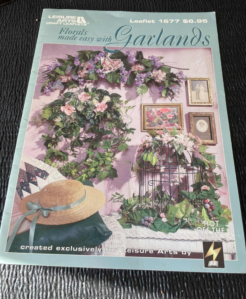 Floral Garlands Swags Flower Pattern Leaflet Leisure Arts 1677 Arrangements