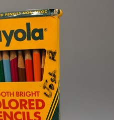 Vintage 1987 Crayola Smooth Bright colored pencils No. 4012 Binney & Smith PROP