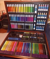 23 artist watercolor PAINT 45 COLORED PENCILS 36 OIL PASTELS 45 FINE MARKER LOT