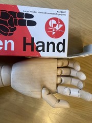 Jakar Wooden Manikin Right Hand 12″ 30cm Adult Life Size Artists Prop